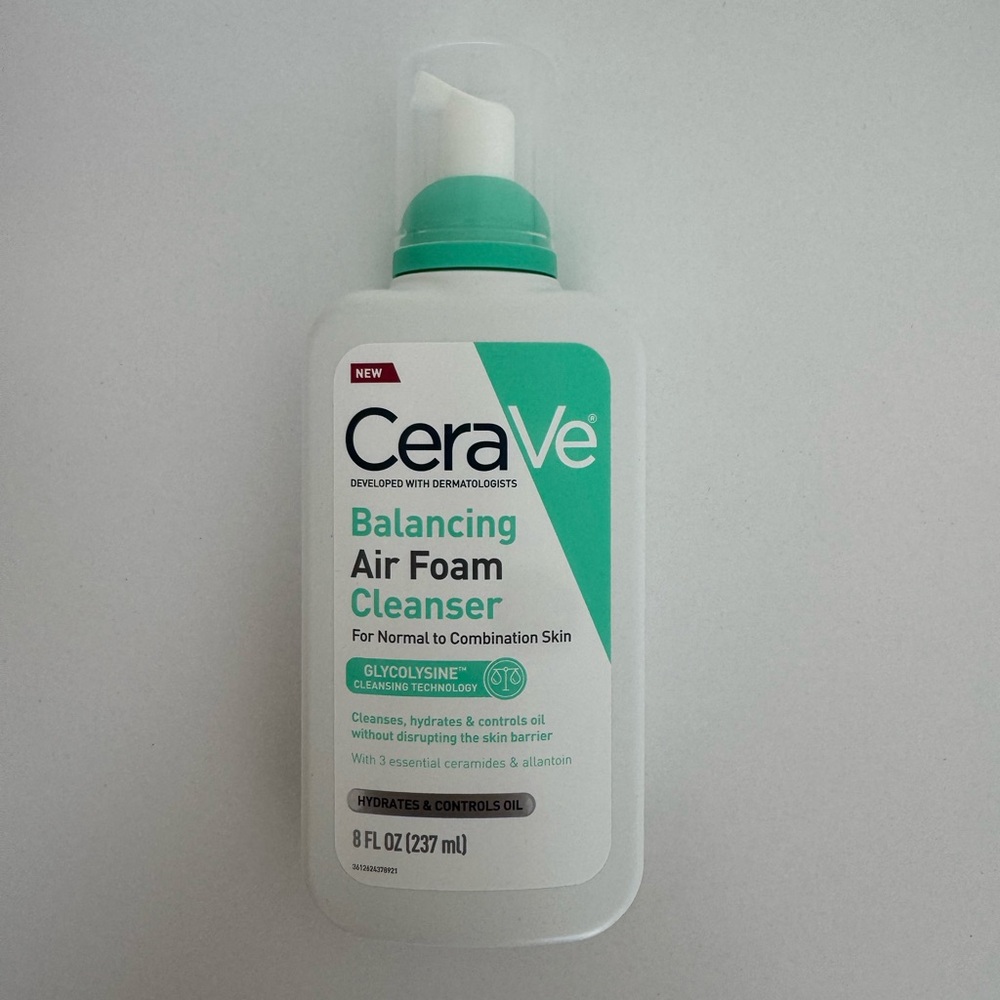 CeraVe Balancing Air Foam Cleanser
